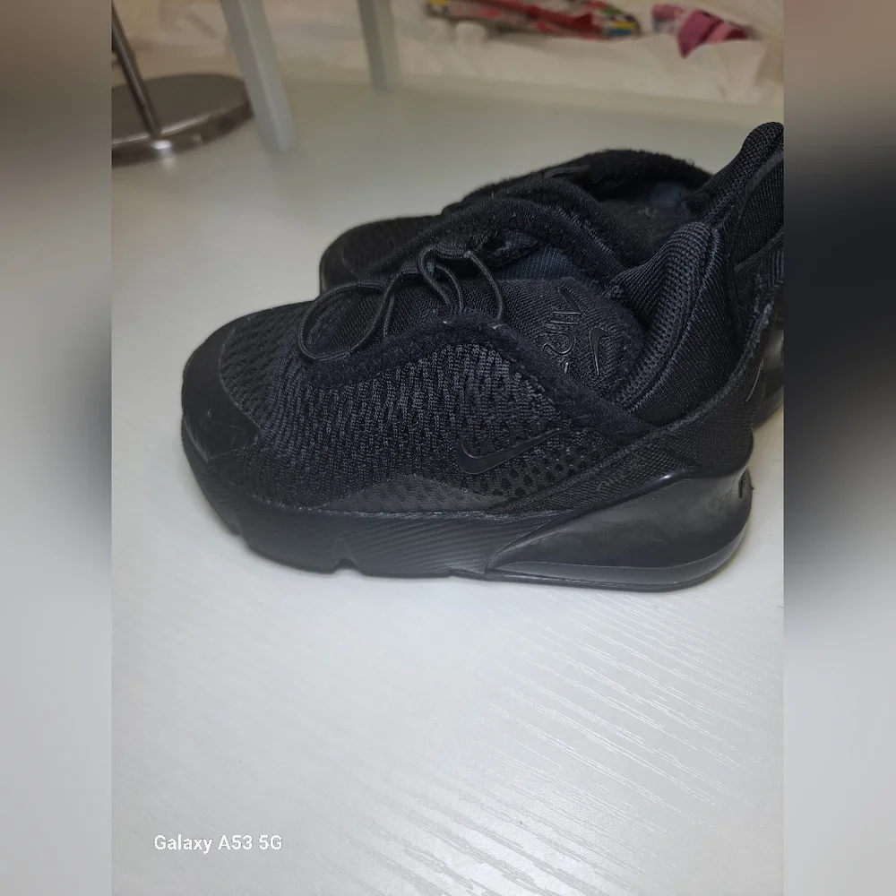Nike Kids Black Sneakers